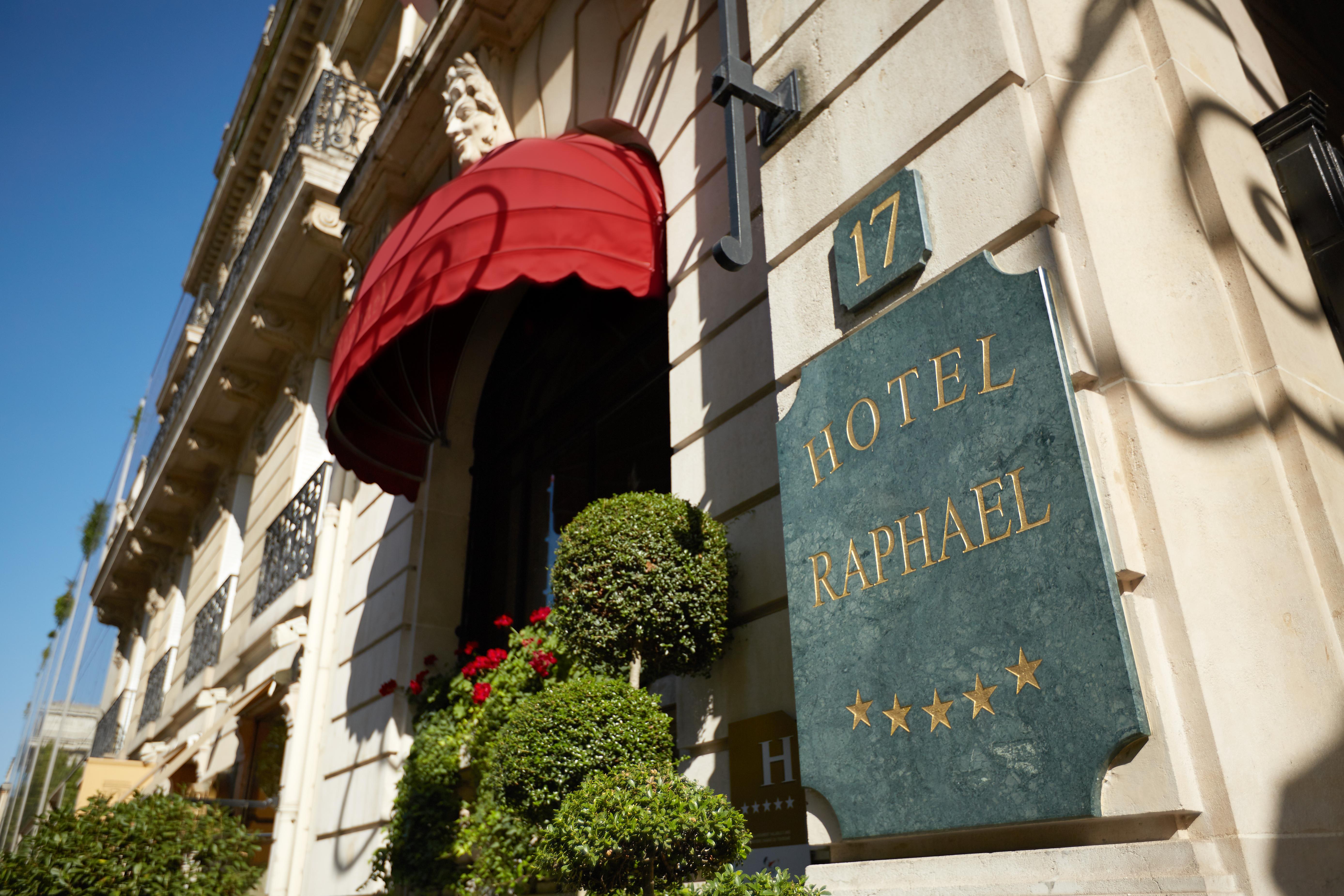 Hotel Raphael Paris Exterior photo